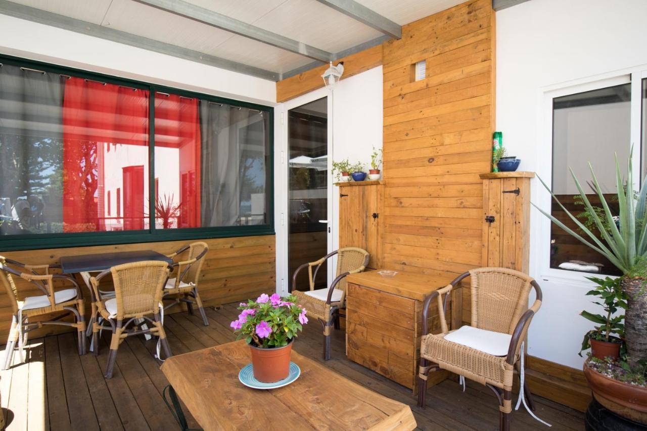 Modern & Recycled Guest House มาชิโก ภายนอก รูปภาพ